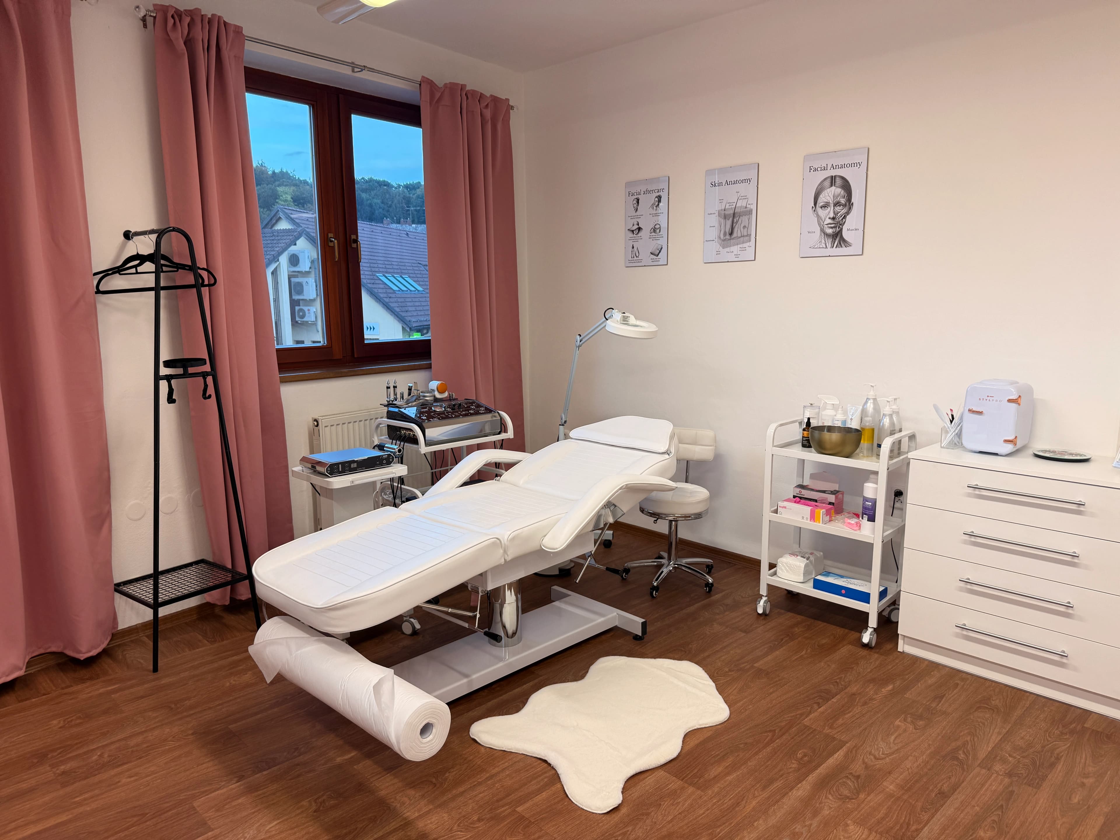 Rejuvé — umění omlazení a zachování přirozené krásy.